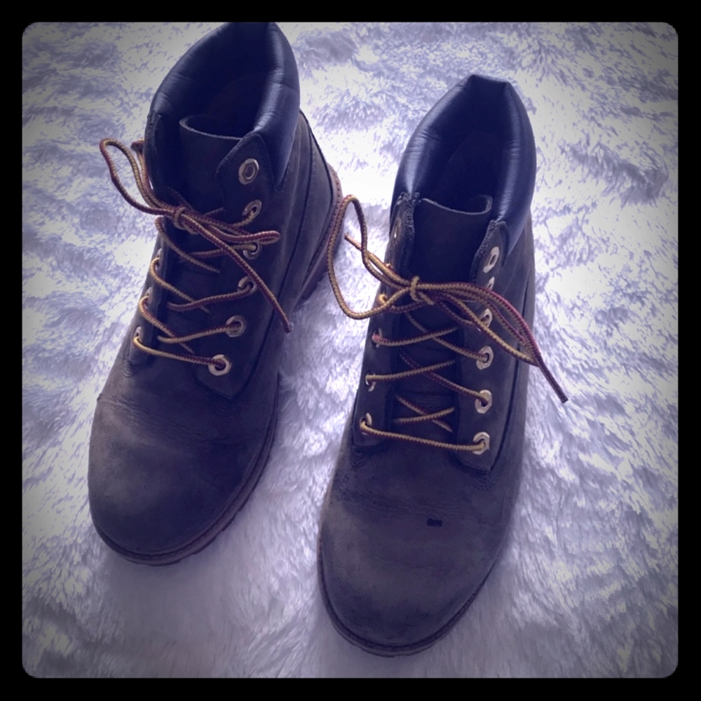 Olive green timberland